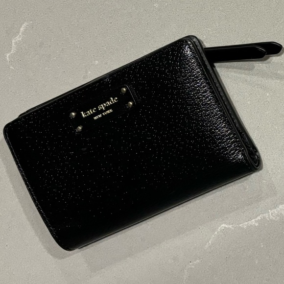 KATE SPADE Wallet Medium Bifold - Picture 6 of 9